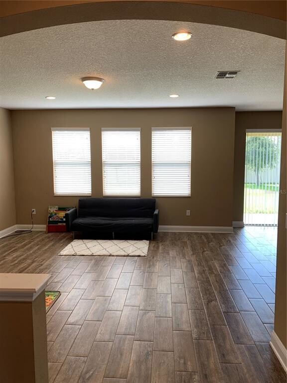 5185 Appenine Loop E, Saint Cloud, FL 34771 - photo 4