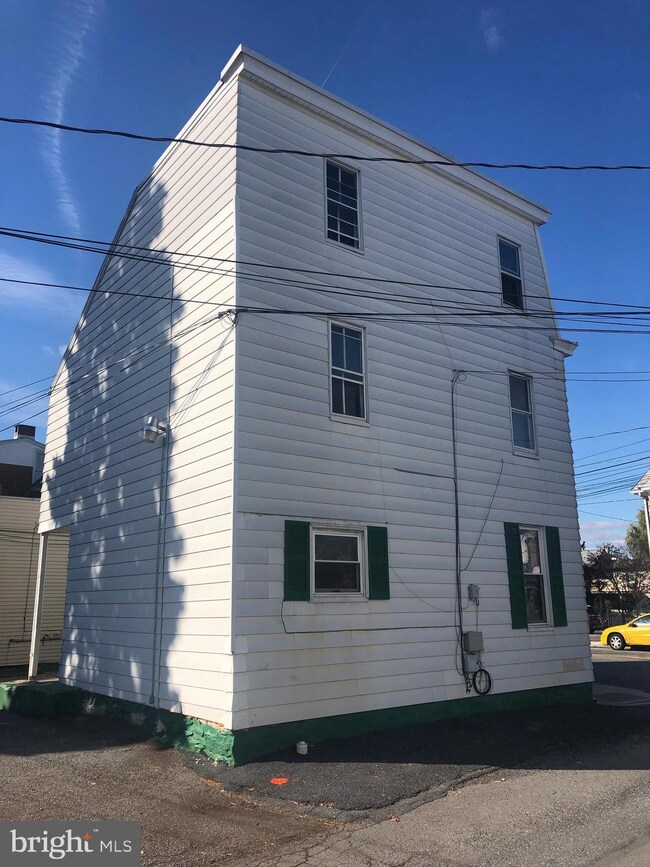 8 E Simpson St, Mechanicsburg, PA 17055 - photo 2