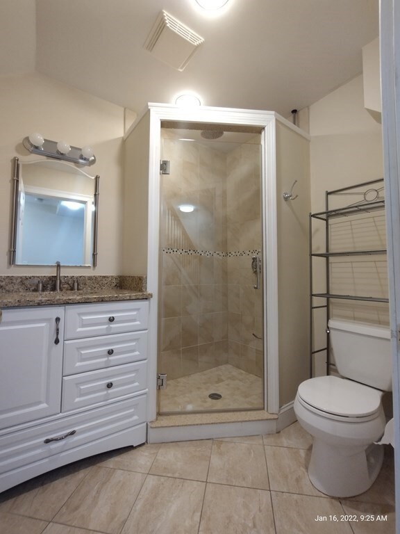 62 Washington St unit 62, Wellesley Hills, MA 02481 - photo 6