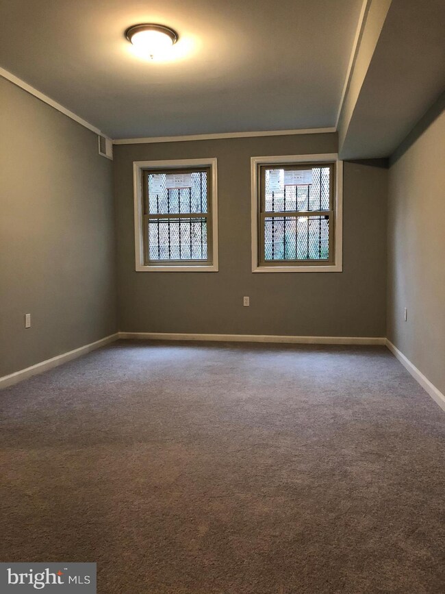 5204 Newton St unit T-3, Bladensburg, MD 20710 - photo 7