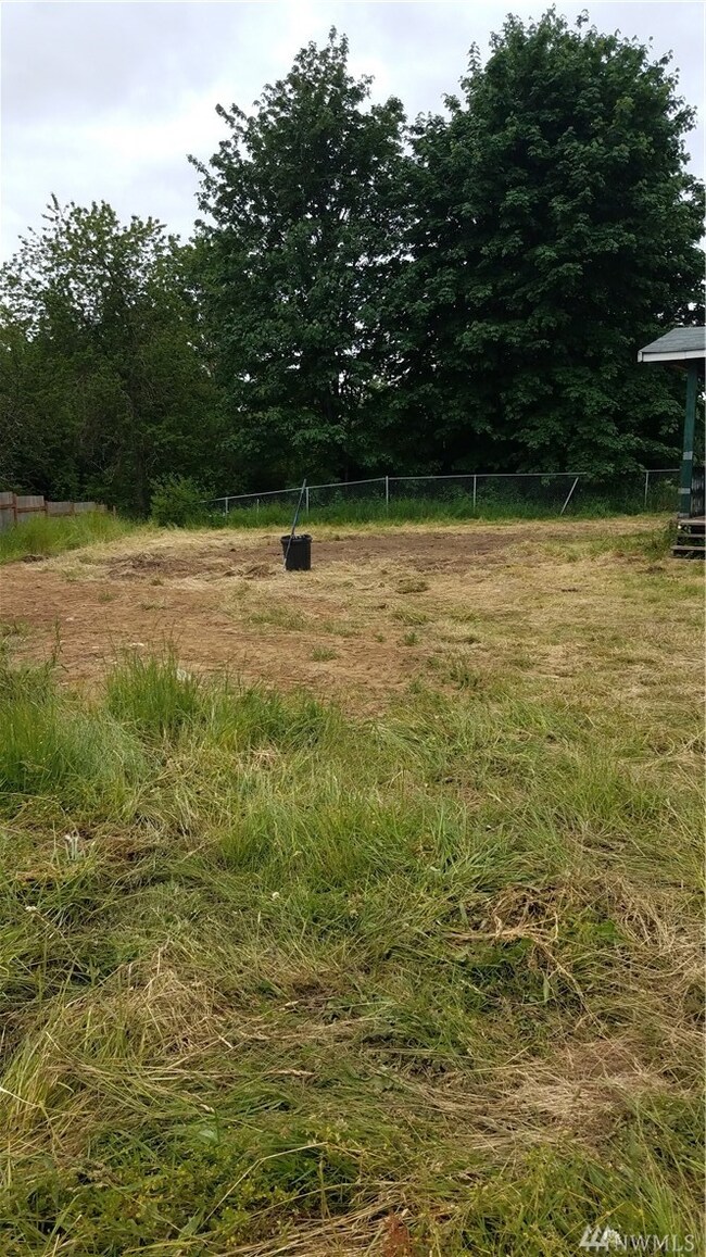 801 Tipsoo Loop N, Rainier, WA 98576 - photo 7