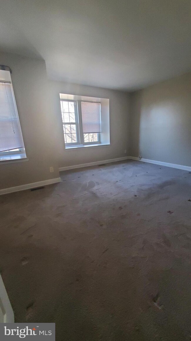 3814 Chesterwood Dr, Silver Spring, MD 20906 - photo 4