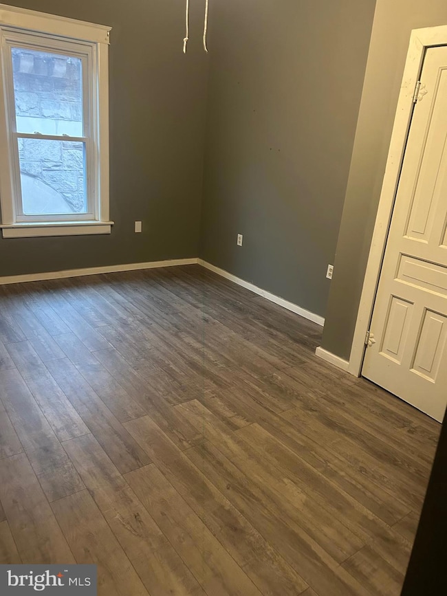 17 N Main St unit 2, Stewartstown, PA 17363 - photo 4