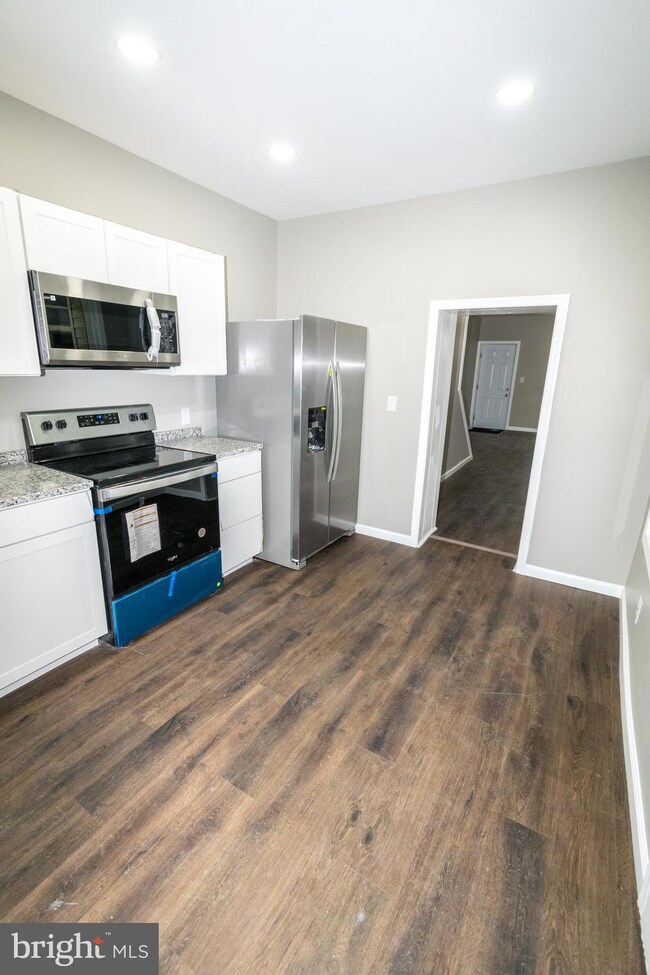 119 N Church St, Waynesboro, PA 17268 - photo 5