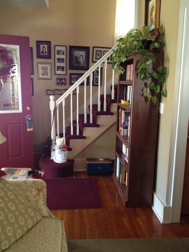 54 109th St, Troy, NY 12182 - photo 7