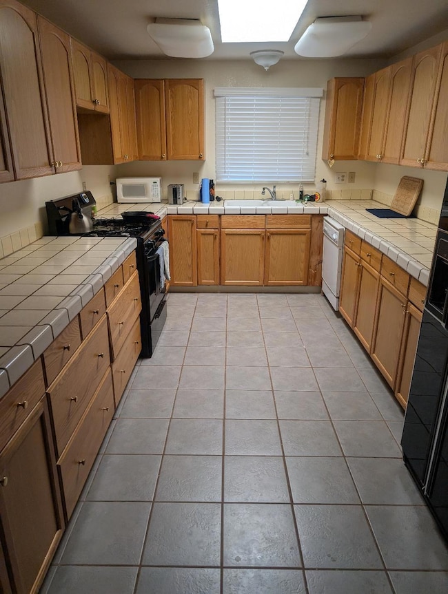 1621 Kitchen