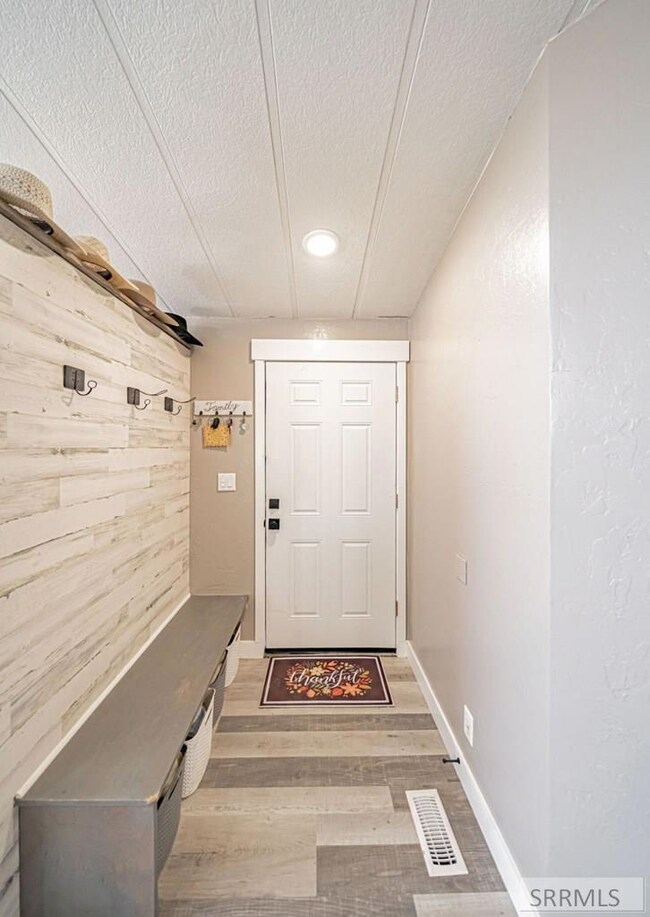 14257 N 115 E, Idaho Falls, ID 83401 - photo 4