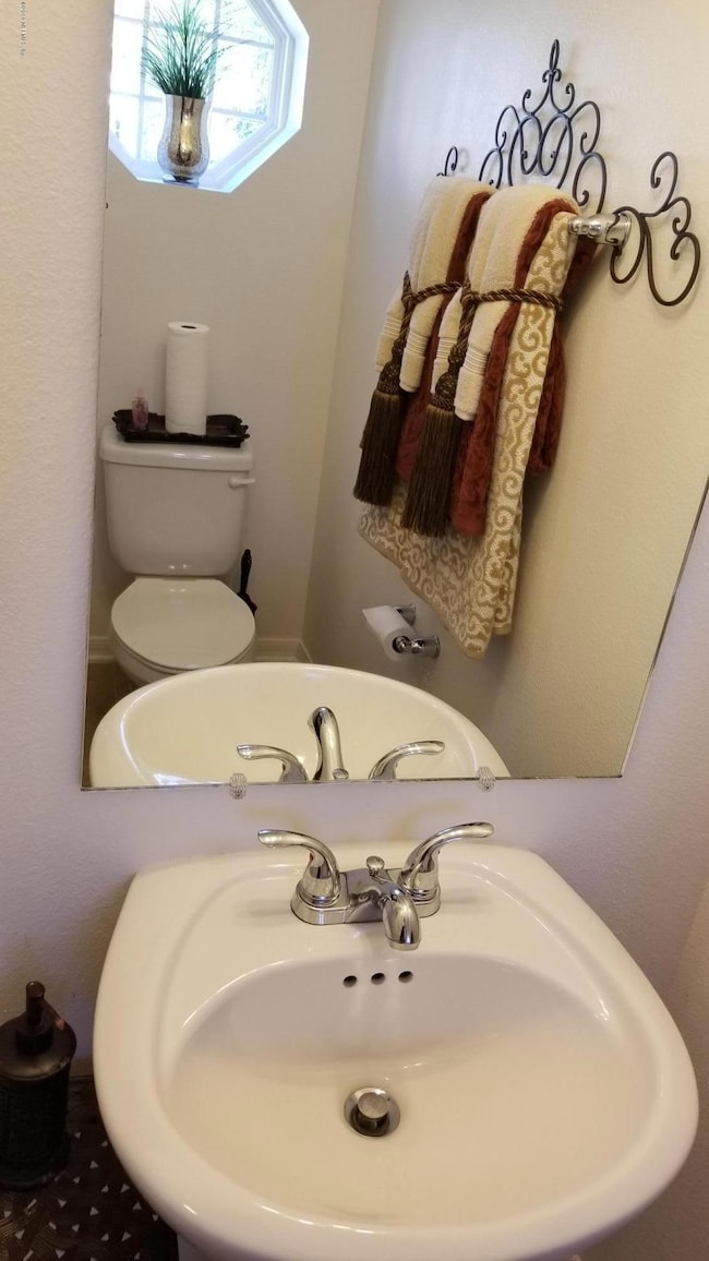 3745 Verde Gardens Cir, Jacksonville, FL 32218 - photo 5