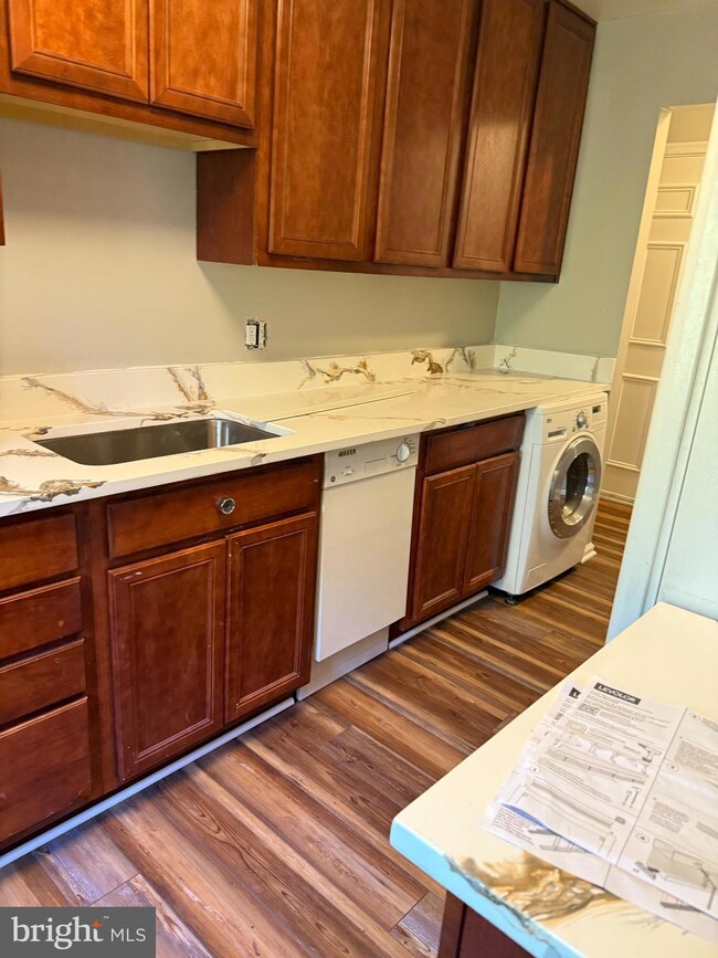 1805 William St unit 206, Fredericksburg, VA 22401 - photo 7