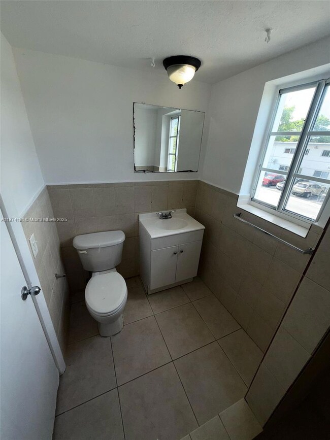 13700 NE 6th Ave unit 213, North Miami, FL 33161 - photo 7