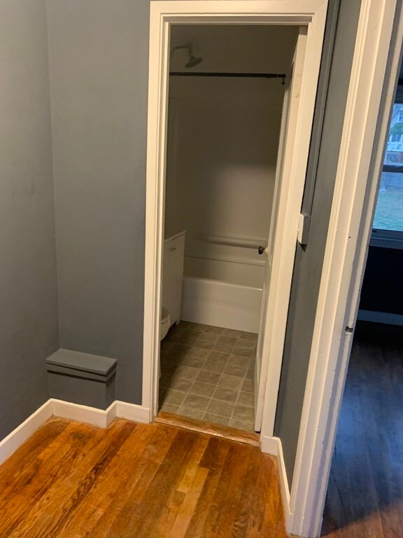 117 Sea St unit 119, North Weymouth, MA 02191 - photo 3