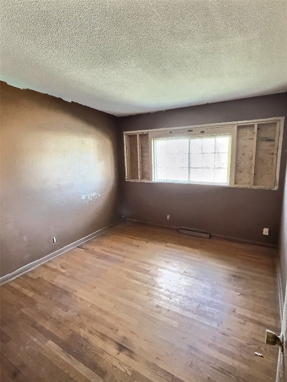 2270 26th St, Marion, IA 52302 - photo 5