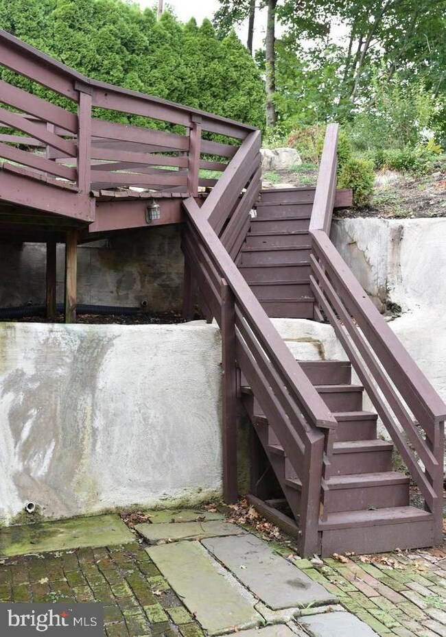 667 Easton Rd, Riegelsville, PA 18077 - photo 3