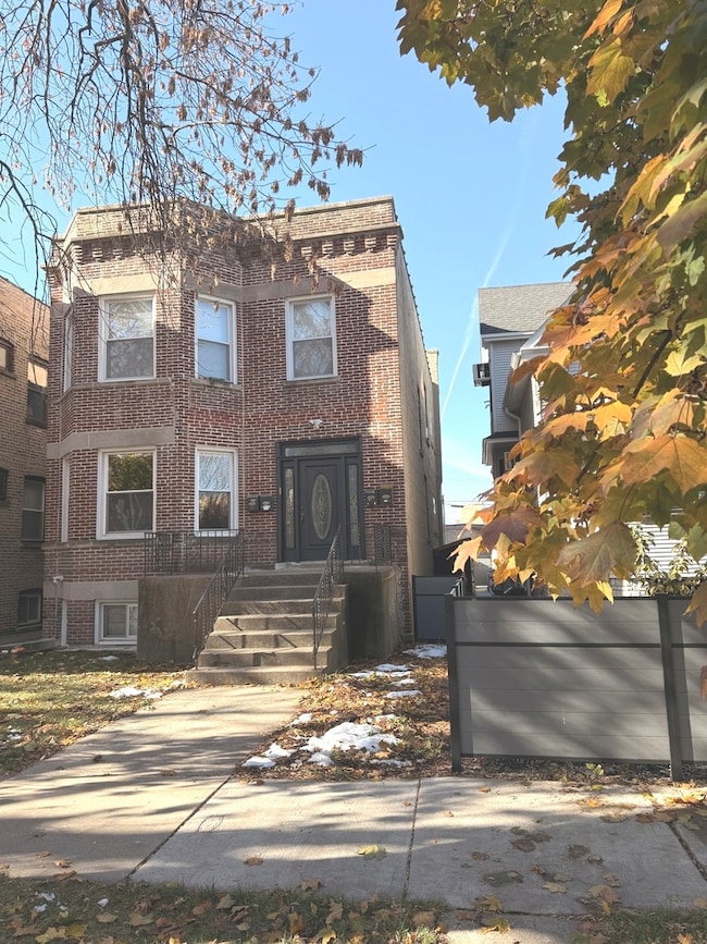 4034 N Monticello Ave, Chicago, IL 60618 - photo 2