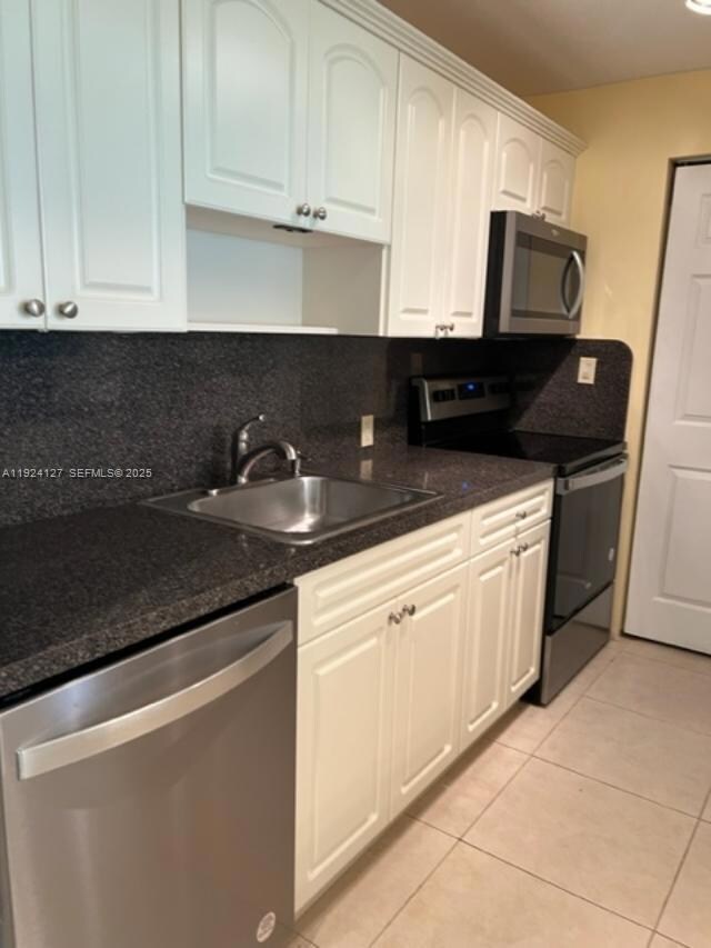 230 Lakeview Dr unit 107, Weston, FL 33326 - photo 4