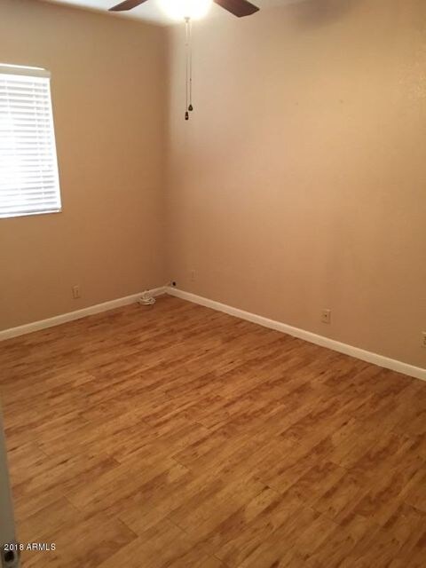Bedroom  IMG_27221