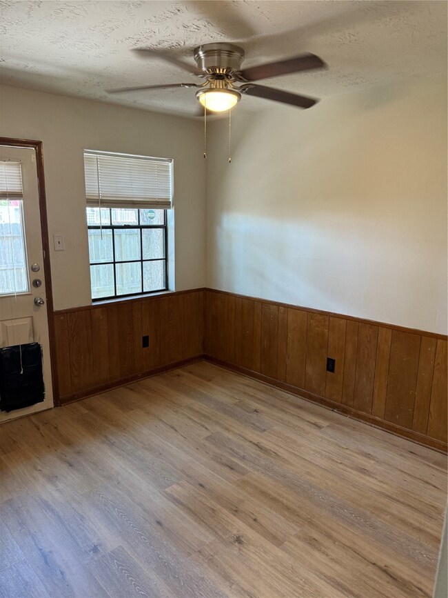 1107 Wilson Dr unit 1105, Rosenberg, TX 77471 - photo 7