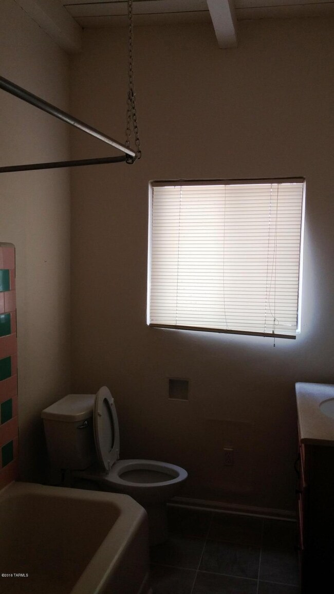 2022 E 2nd St, Tucson, AZ 85719 - photo 4