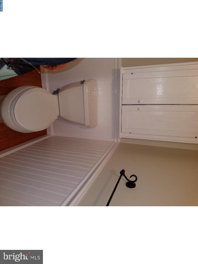 23 Delancy Ct, North Wales, PA 19454 - photo 5