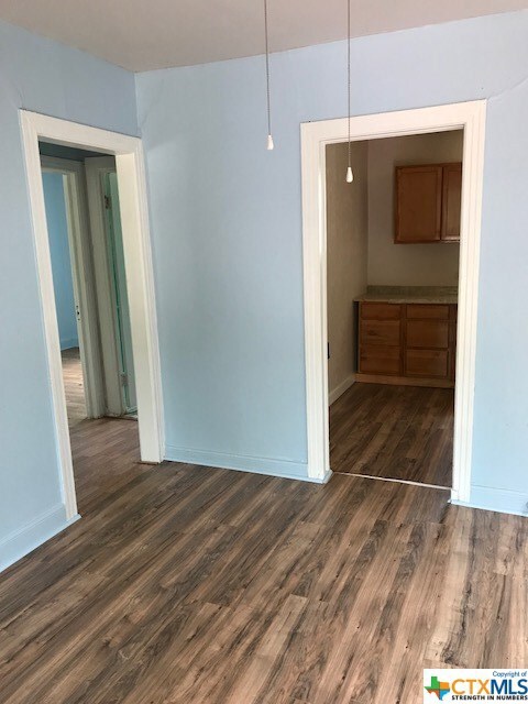 1212 W Martin Luther King Dr, San Marcos, TX 78666 - photo 3