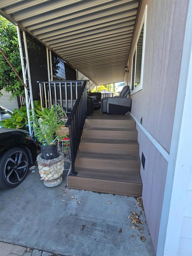 4900 N Highway 99 unit 106, Stockton, CA 95212 - photo 3