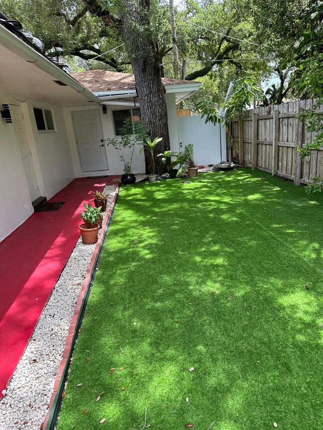 6100 SW 35th St unit C, Miramar, FL 33023 - photo 7