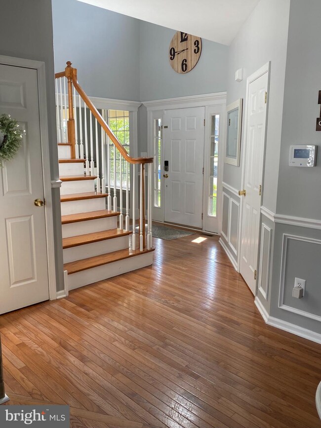 106 Westminster Dr, Swedesboro, NJ 08085 - photo 2