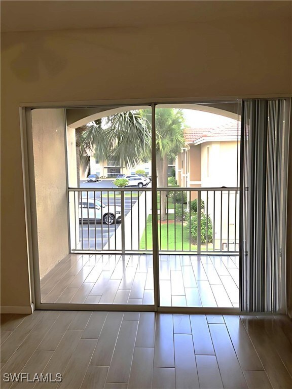 8255 Ibis Club Dr unit 508, Naples, FL 34104 - photo 6