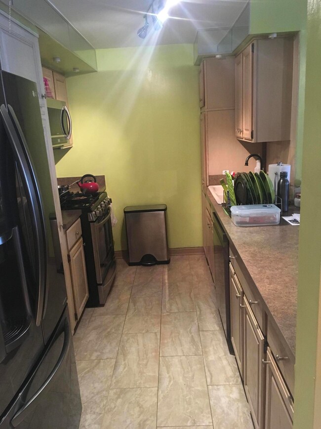 Chestnut Hill at Essex Park unit 3A, Staten Island, NY 10314 - photo 7