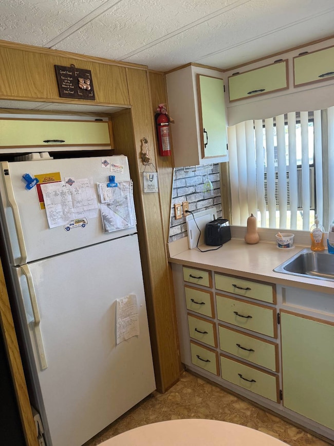 3331 Gall Blvd unit 341, Zephyrhills, FL 33541 - photo 5