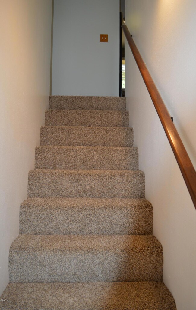 760 SE 4th Toledo 007