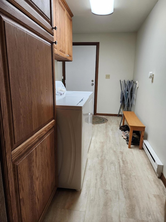 910 E Ceder Laundry