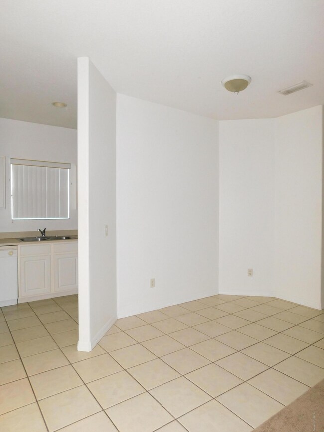 850 S Orlando Ave unit 4, Cocoa Beach, FL 32931 - photo 7