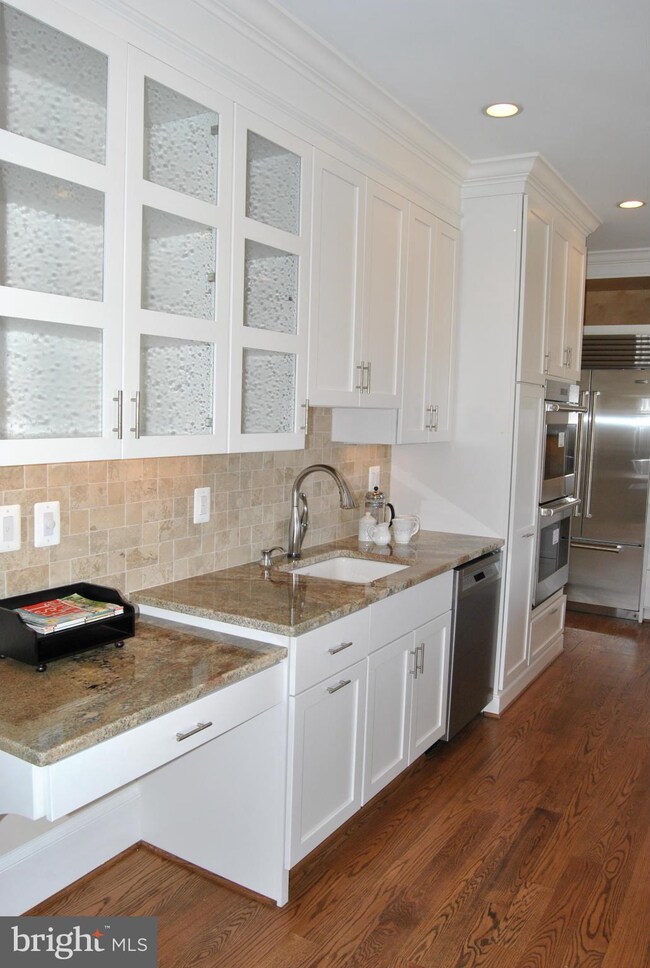 6587 Little Falls Rd, Arlington, VA 22213 - photo 6