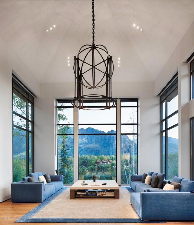 Kerei Aspen 9-08-15 Living Evening 110mb
