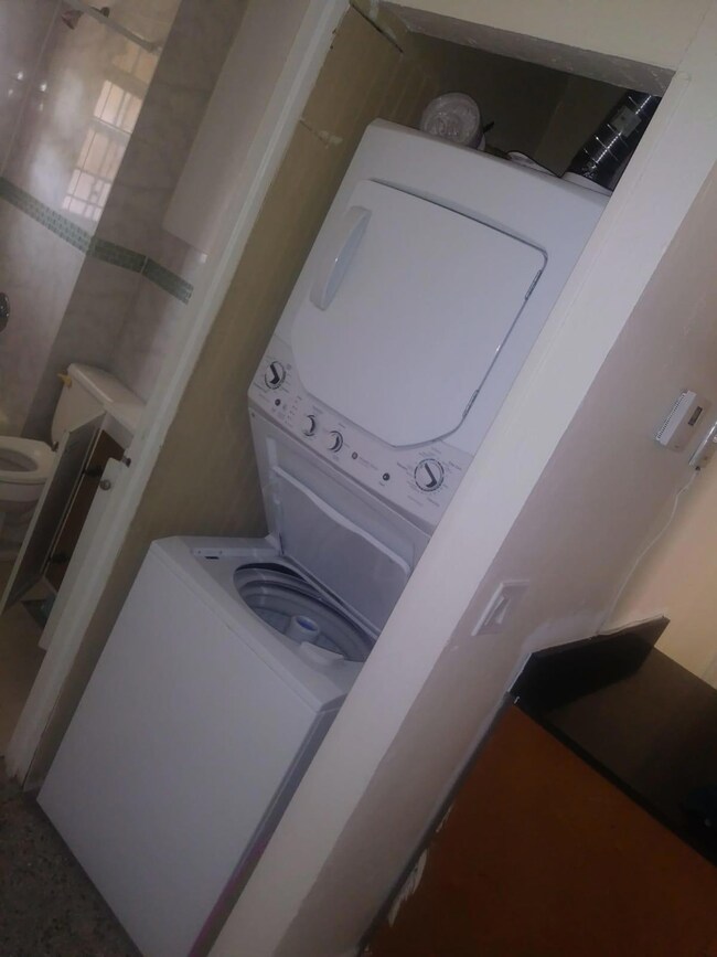 824 6th St unit 2, West Palm Beach, FL 33401 - photo 3