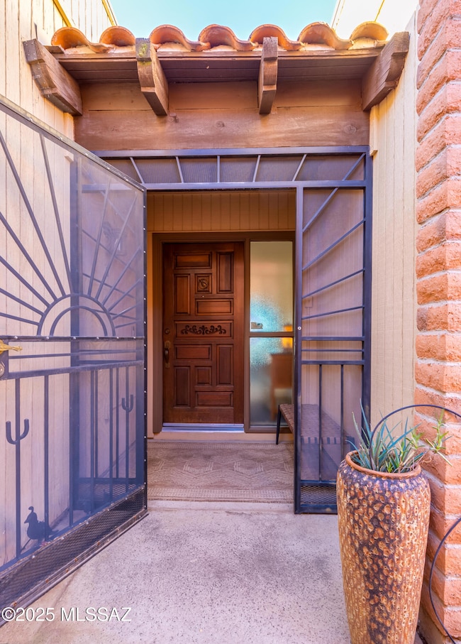 8665 N Coral Ridge Loop, Tucson, AZ 85704 - photo 5