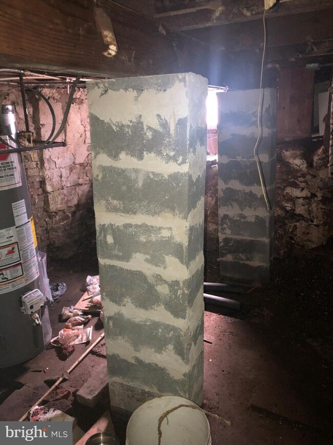 28 N Monastery Ave, Baltimore, MD 21229 - photo 4