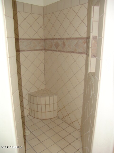 Master shower