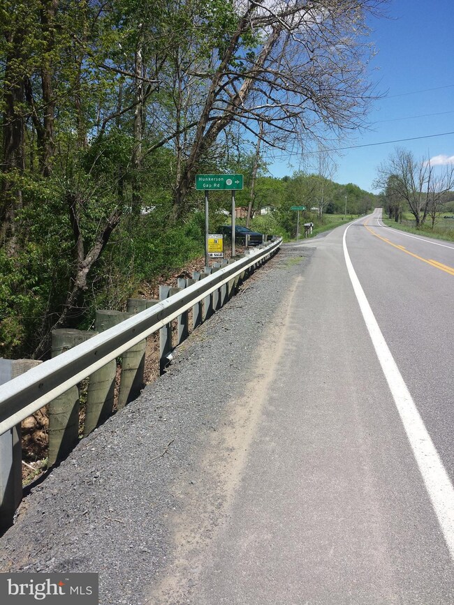 0 Buttercup Dr unit 1000146837, Mathias, WV 26812 - photo 5