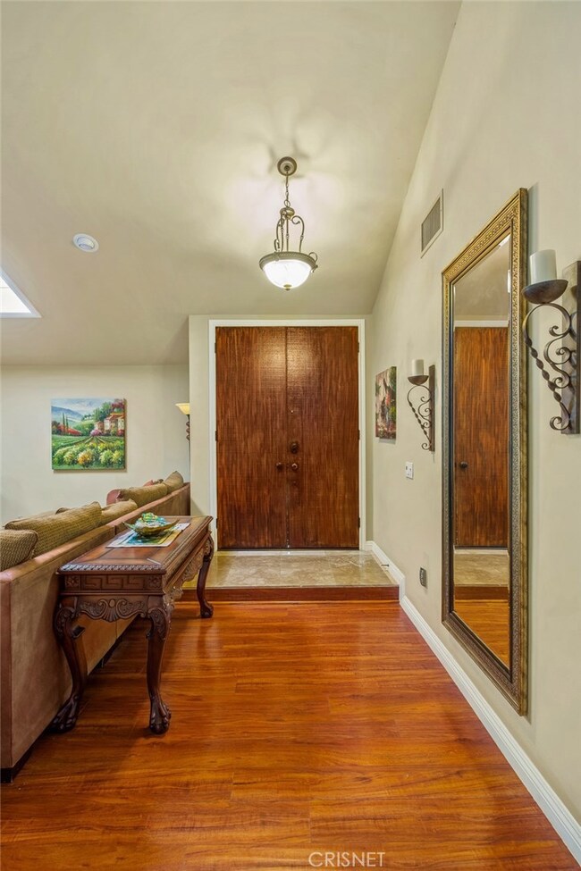 3153 Adirondack Ct, Westlake Village, CA 91362 - photo 2