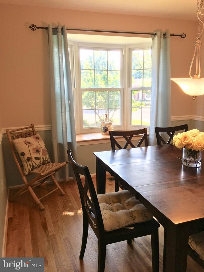 8114 Greenspring Valley Rd, Owings Mills, MD 21117 - photo 4