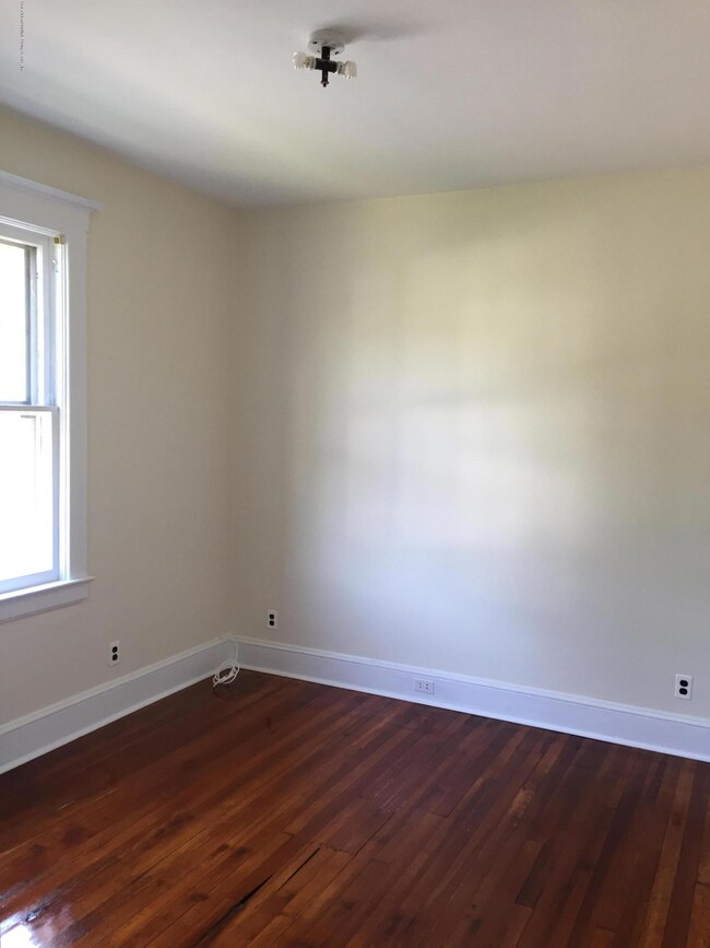 17 Bard Ave, Staten Island, NY 10310 - photo 3