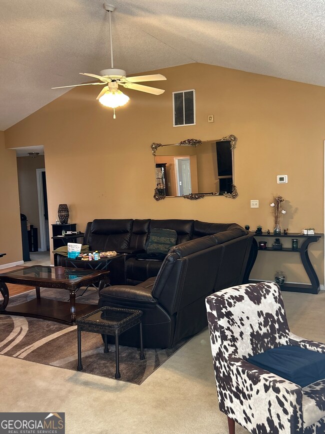 4889 Ozment Ridge Ct, Lithonia, GA 30038 - photo 5