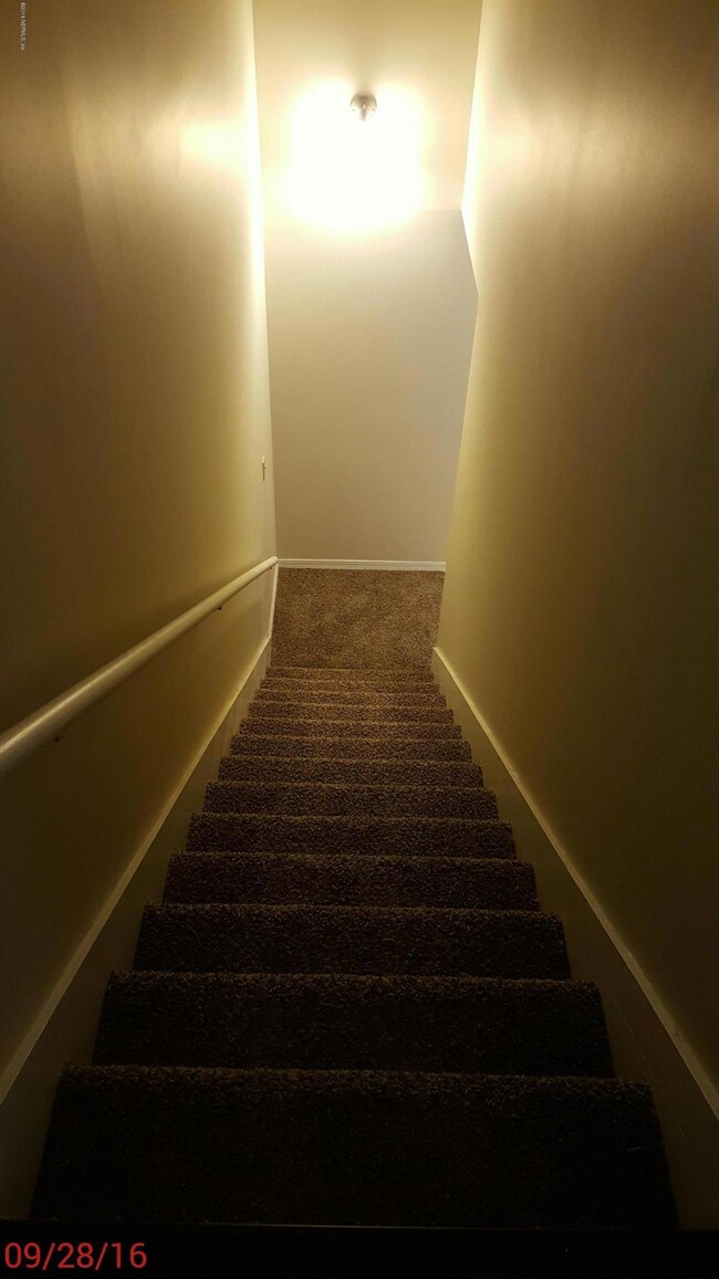 4400 Melissa Ct W, Jacksonville, FL 32210 - photo 7