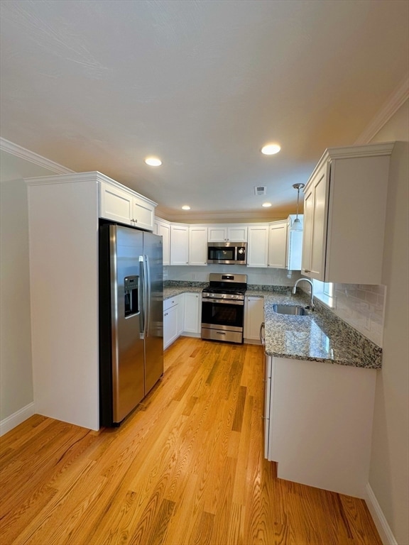 1400 Gorham St unit 36, Lowell, MA 01852 - photo 4