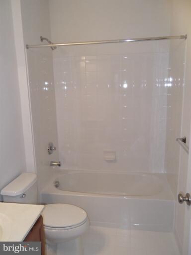 42526 Neighborly Ln, Chantilly, VA 20152 - photo 6