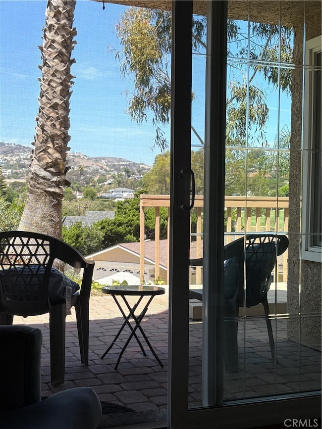 2802 Camino Capistrano unit C, San Clemente, CA 92672 - photo 2