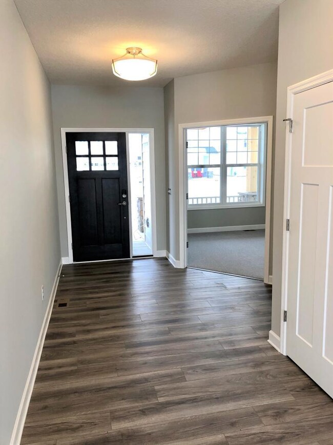 A spacious entery foyer