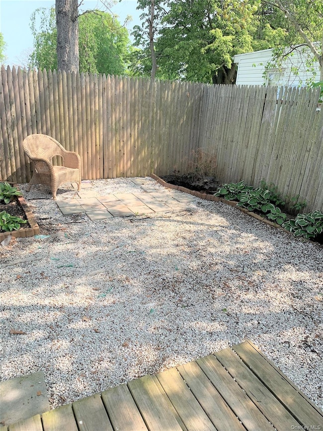 5 Morrison St unit Right, Babylon, NY 11702 - photo 5